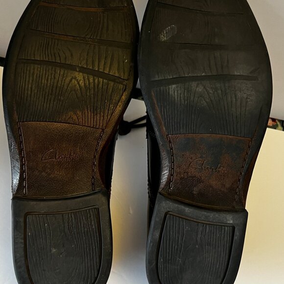 Clarks Men's Black Leather Dress Shoes - Picture 6 of 10